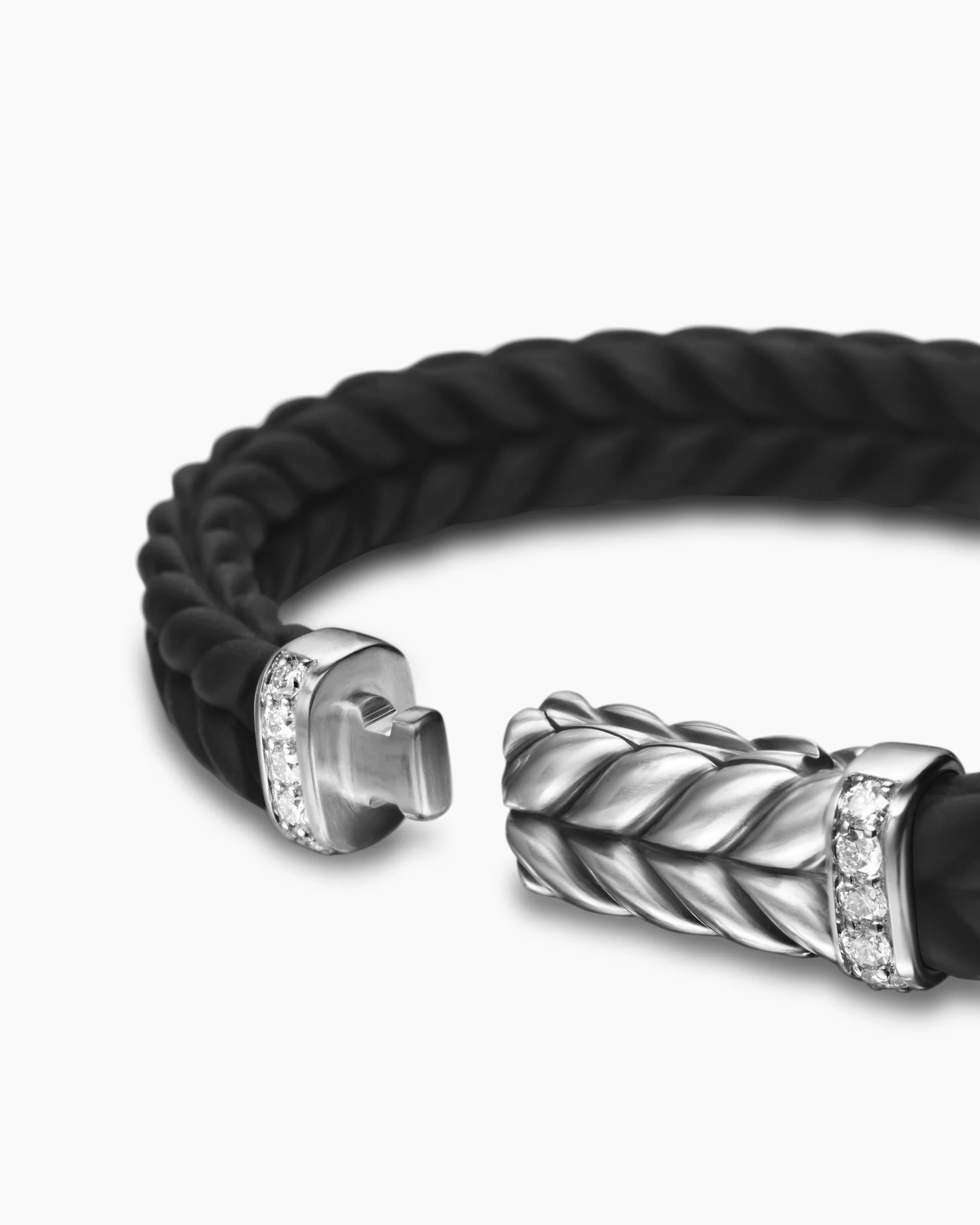 Chevron Bracelet in Black Rubber with 18K Yellow Gold and Diamonds, 9mm 80 Chevron Bracelet in Black Rubber with 18K Yellow Gold and Diamonds, 9mm