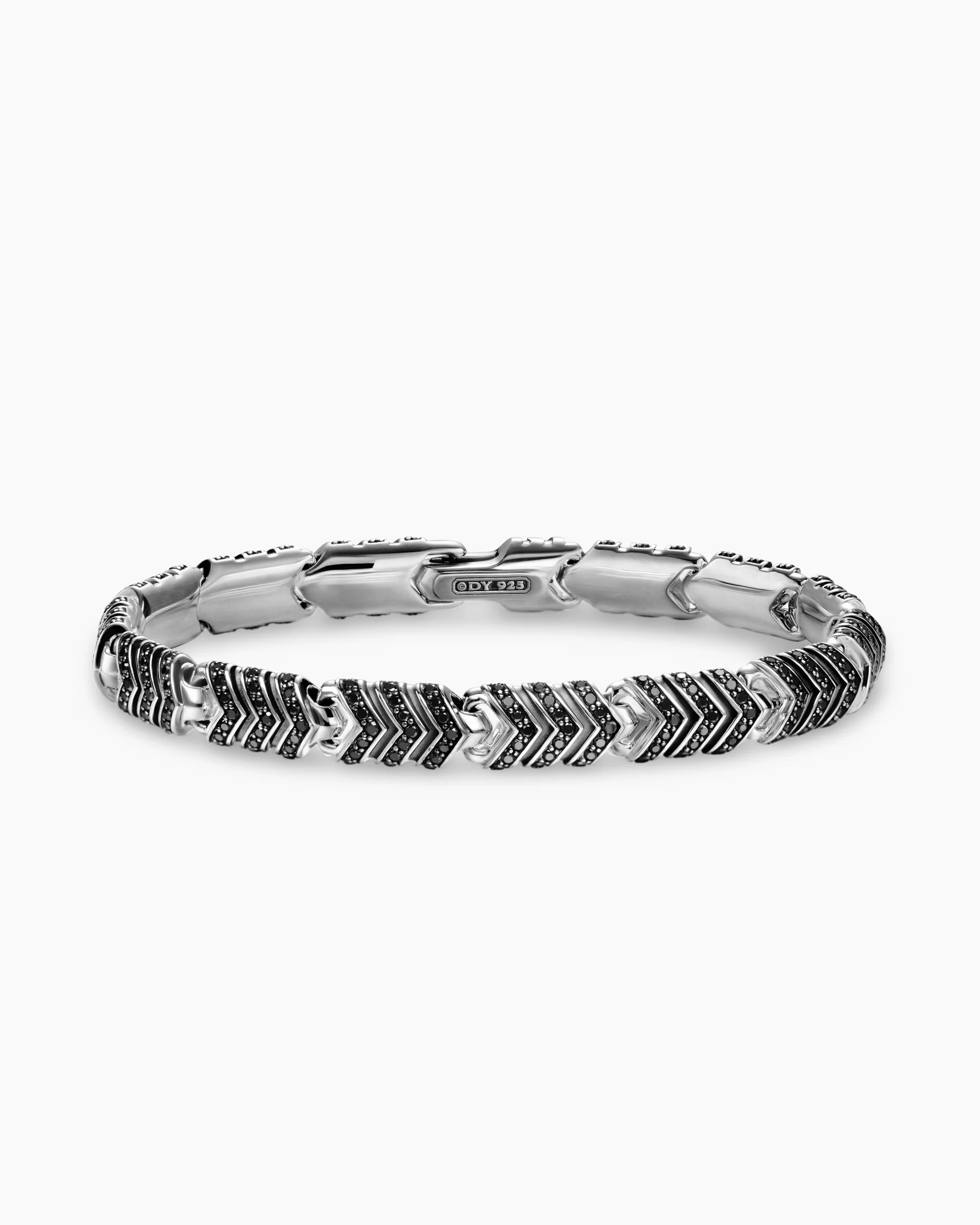 Chevron Link Bracelet in 18K Yellow Gold, 7.6mm