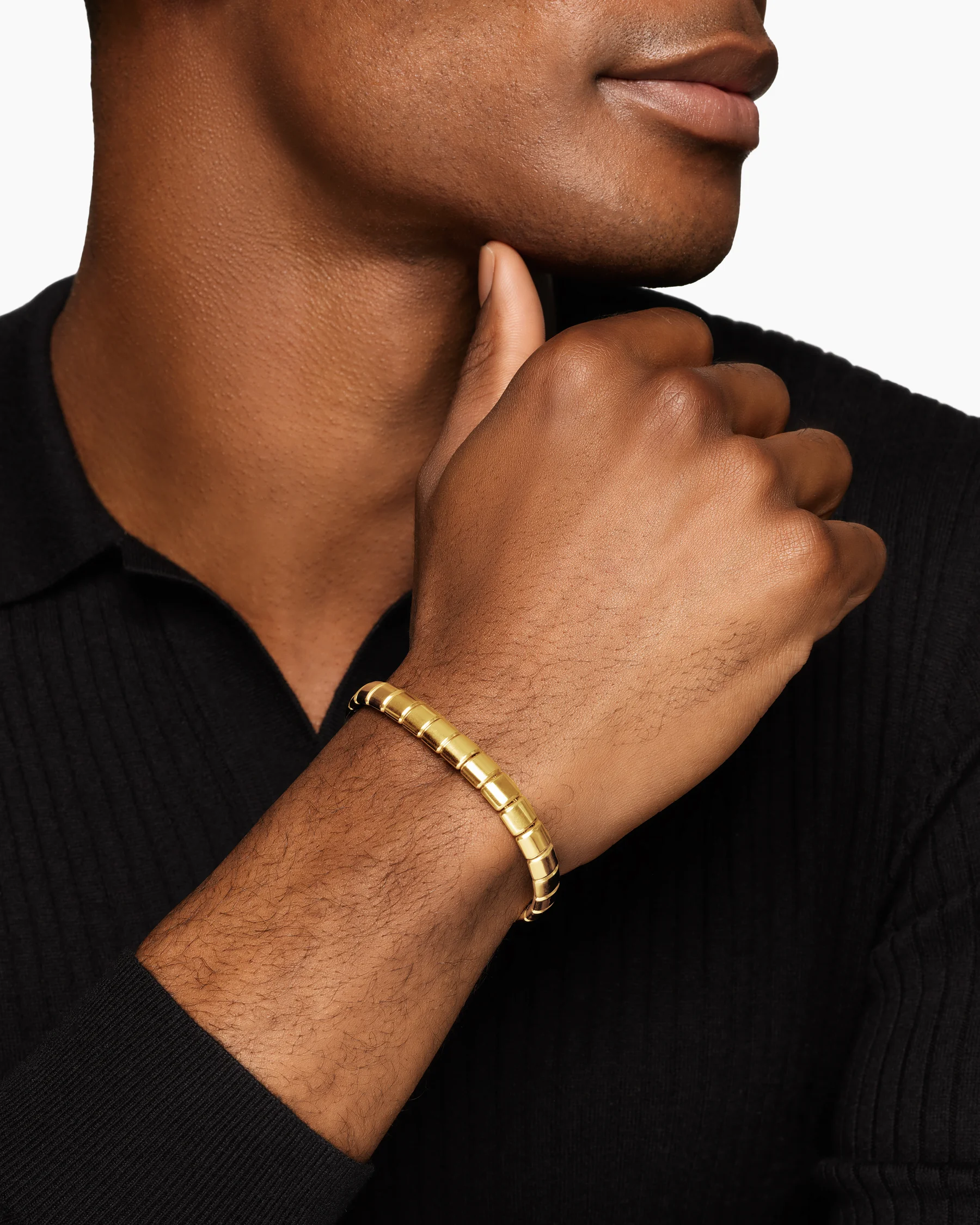 Spiritual Beads Flat Bead Bracelet in 18K Yellow Gold with Black Onyx, 8mm 21 Spiritual Beads Flat Bead Bracelet in 18K Yellow Gold with Black Onyx, 8mm