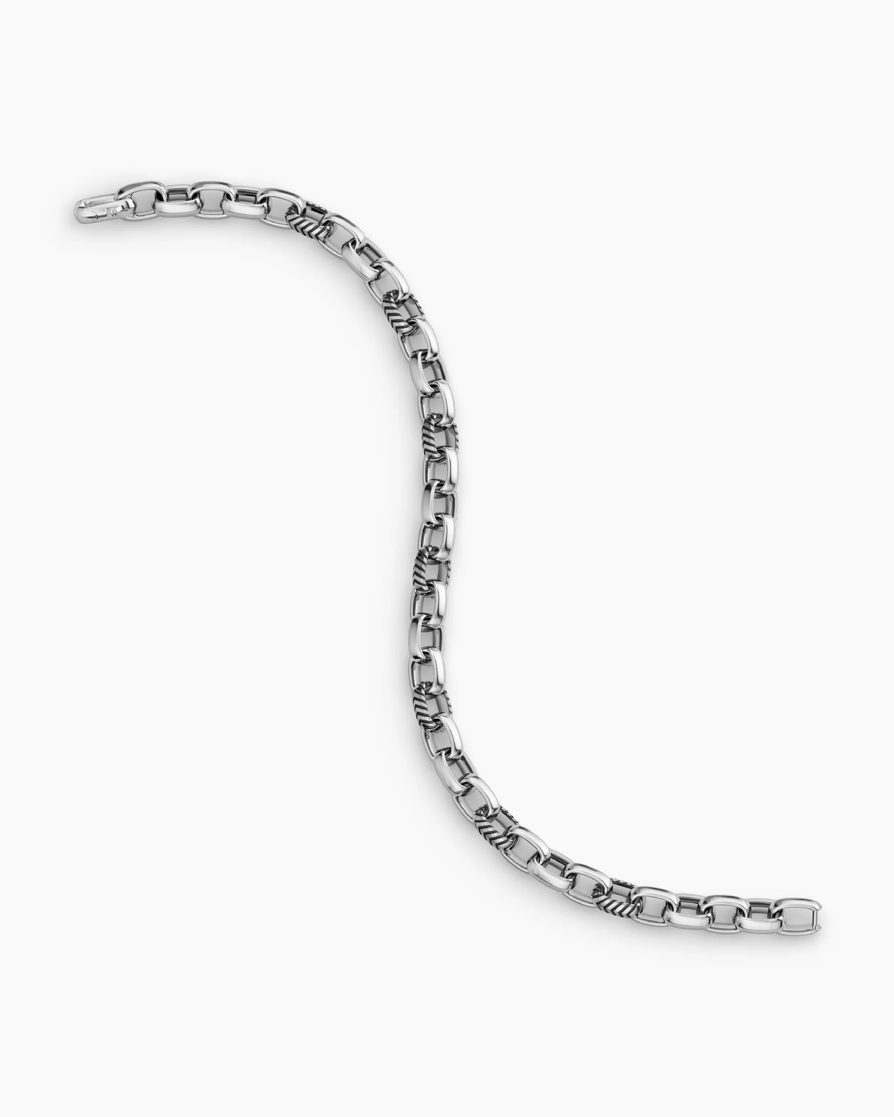 Chevron Oval Link Bracelet in Sterling Silver, 7mm 4 Chevron Oval Link Bracelet in Sterling Silver, 7mm