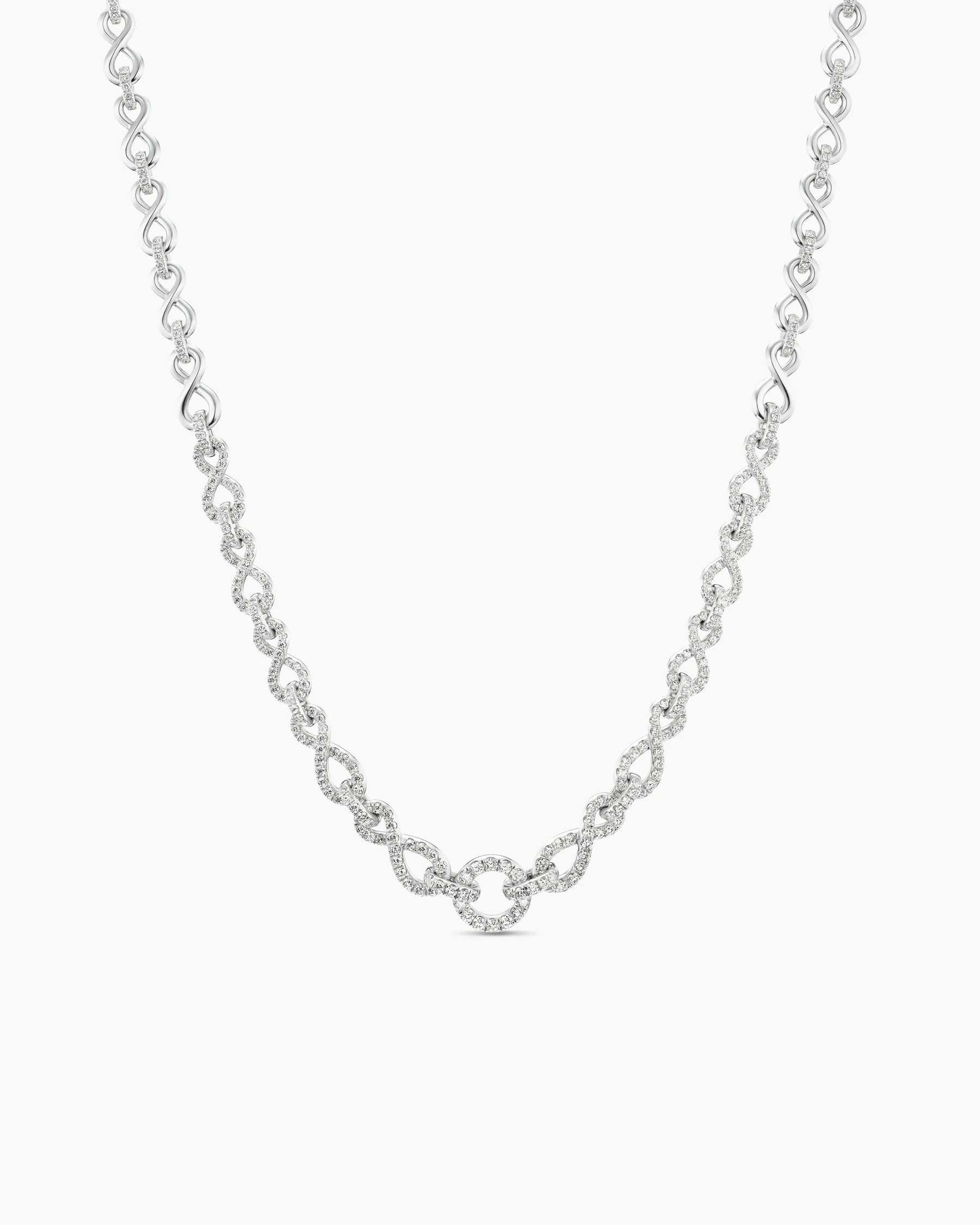 Pavé Continuance Chain Necklace in White Gold with Diamonds