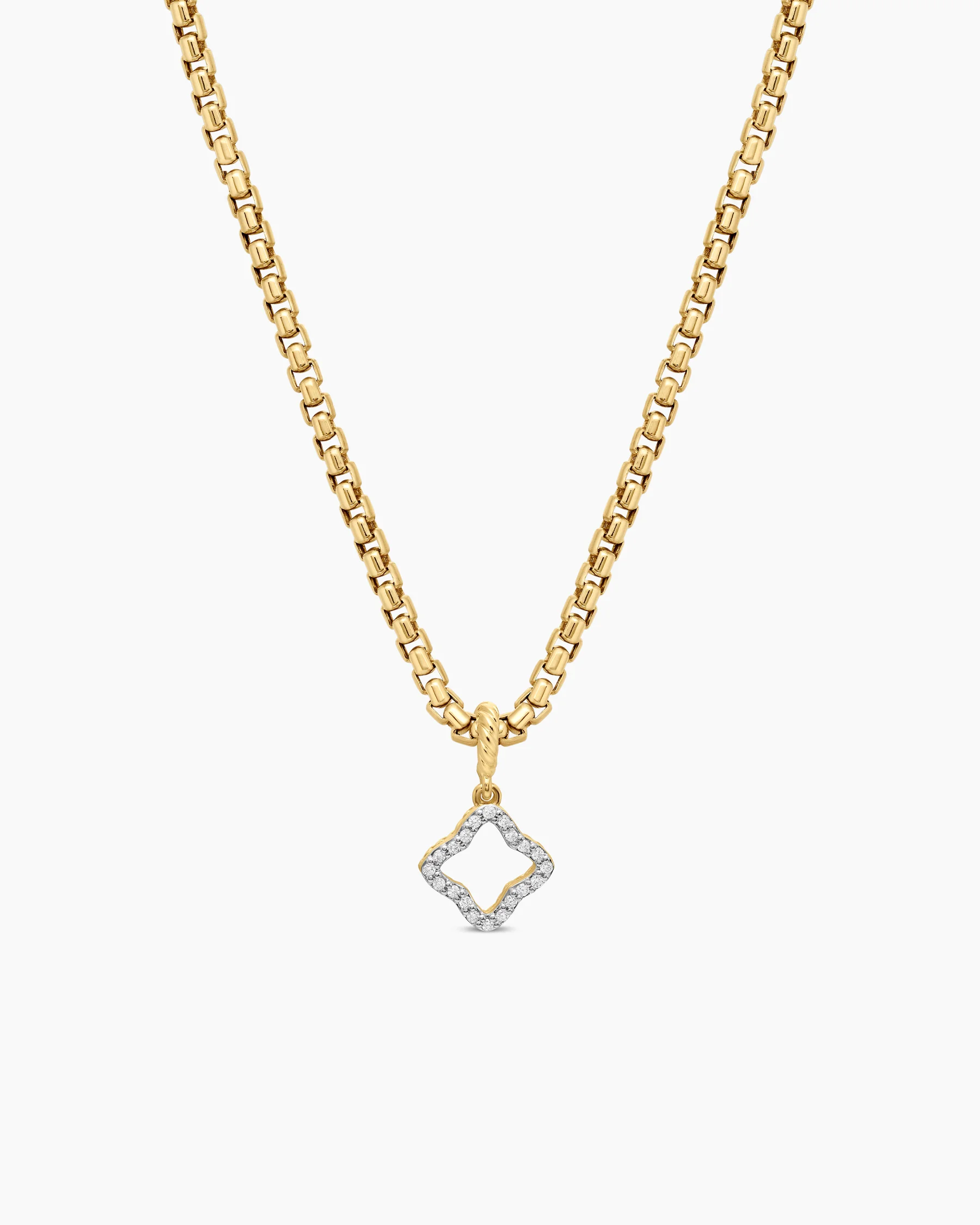 Quatrefoil Amulet in 18K Yellow Gold with Diamonds, 11mm 1 Quatrefoil Amulet in 18K Yellow Gold with Diamonds, 11mm