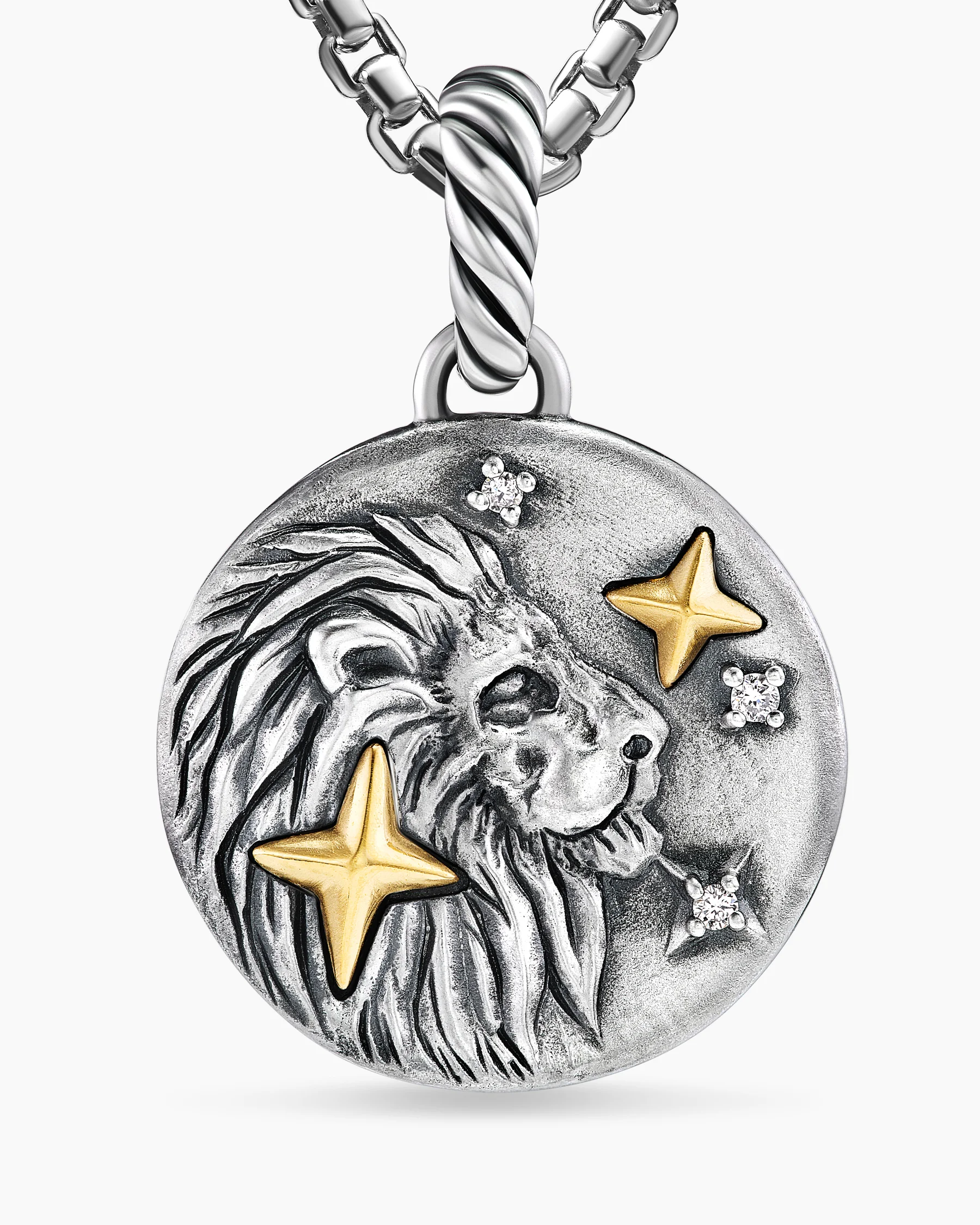 Leo Amulet in 18K Yellow Gold with Diamonds, 19mm 12 Leo Amulet in 18K Yellow Gold with Diamonds, 19mm