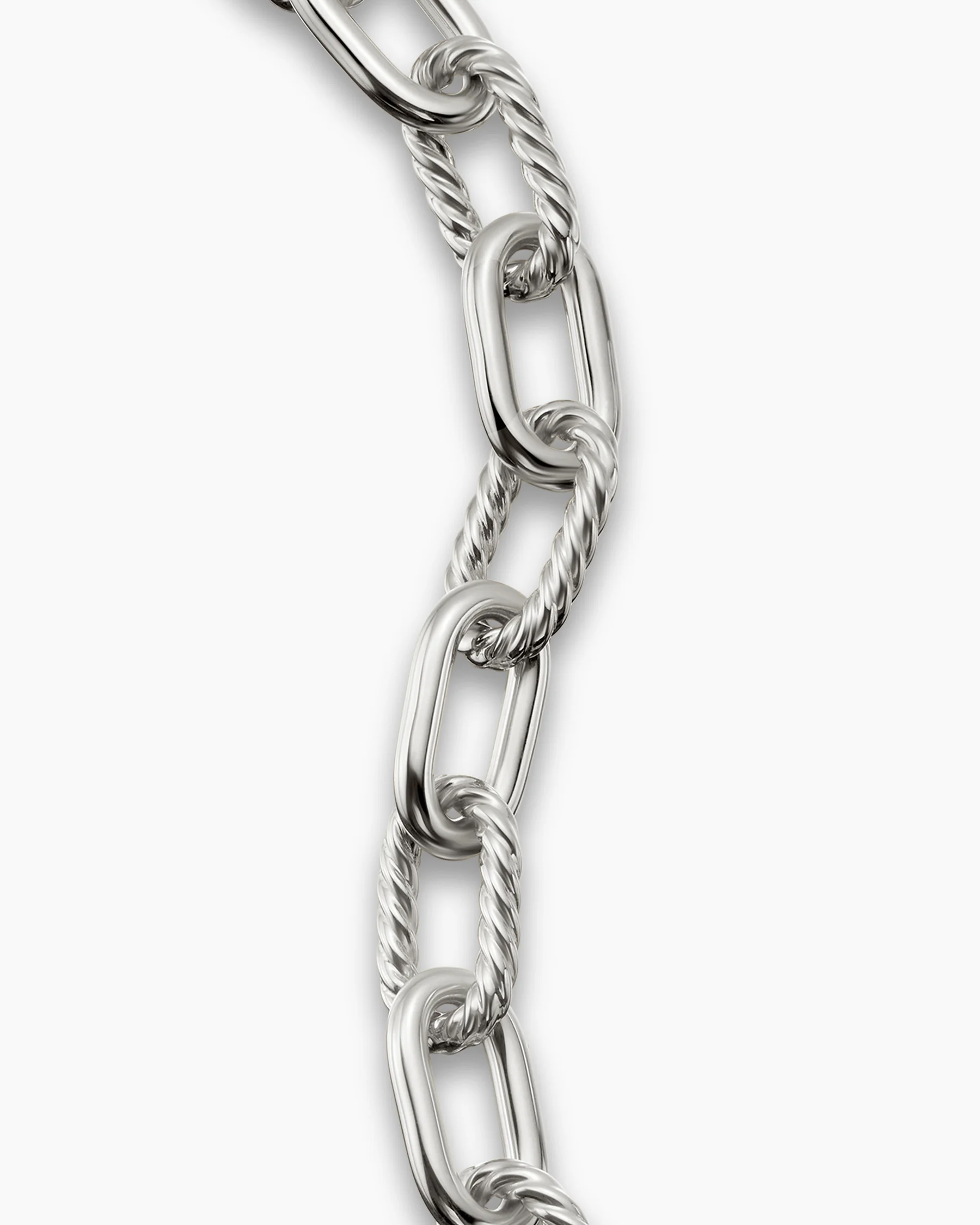 DY Madison® Chain Bracelet in 18K Yellow Gold, 11mm 15 DY Madison® Chain Bracelet in 18K Yellow Gold, 11mm