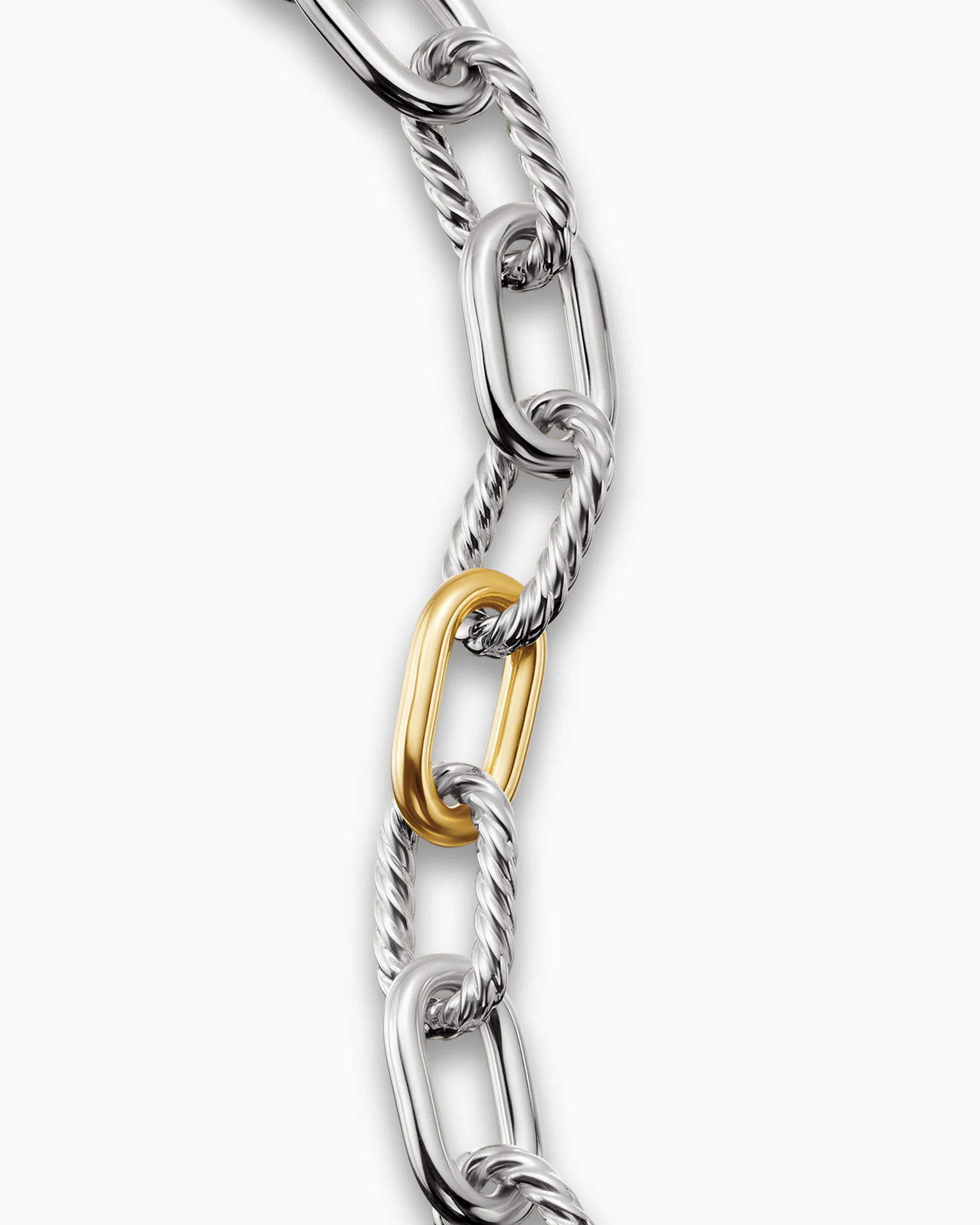 DY Madison® Chain Bracelet in 18K Yellow Gold, 11mm 24 DY Madison® Chain Bracelet in 18K Yellow Gold, 11mm