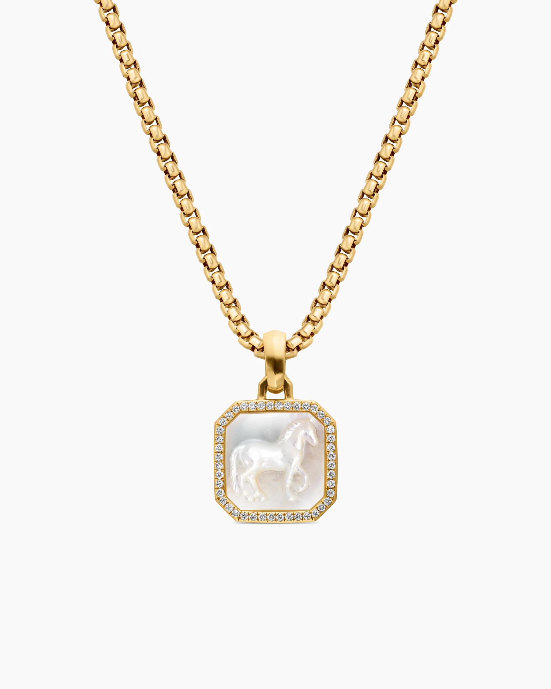 Petrvs® Horse Amulet in 18K Yellow Gold with Mother of Pearl and Diamonds, 16.4mm 1 Petrvs® Horse Amulet in 18K Yellow Gold with Mother of Pearl and Diamonds, 16.4mm