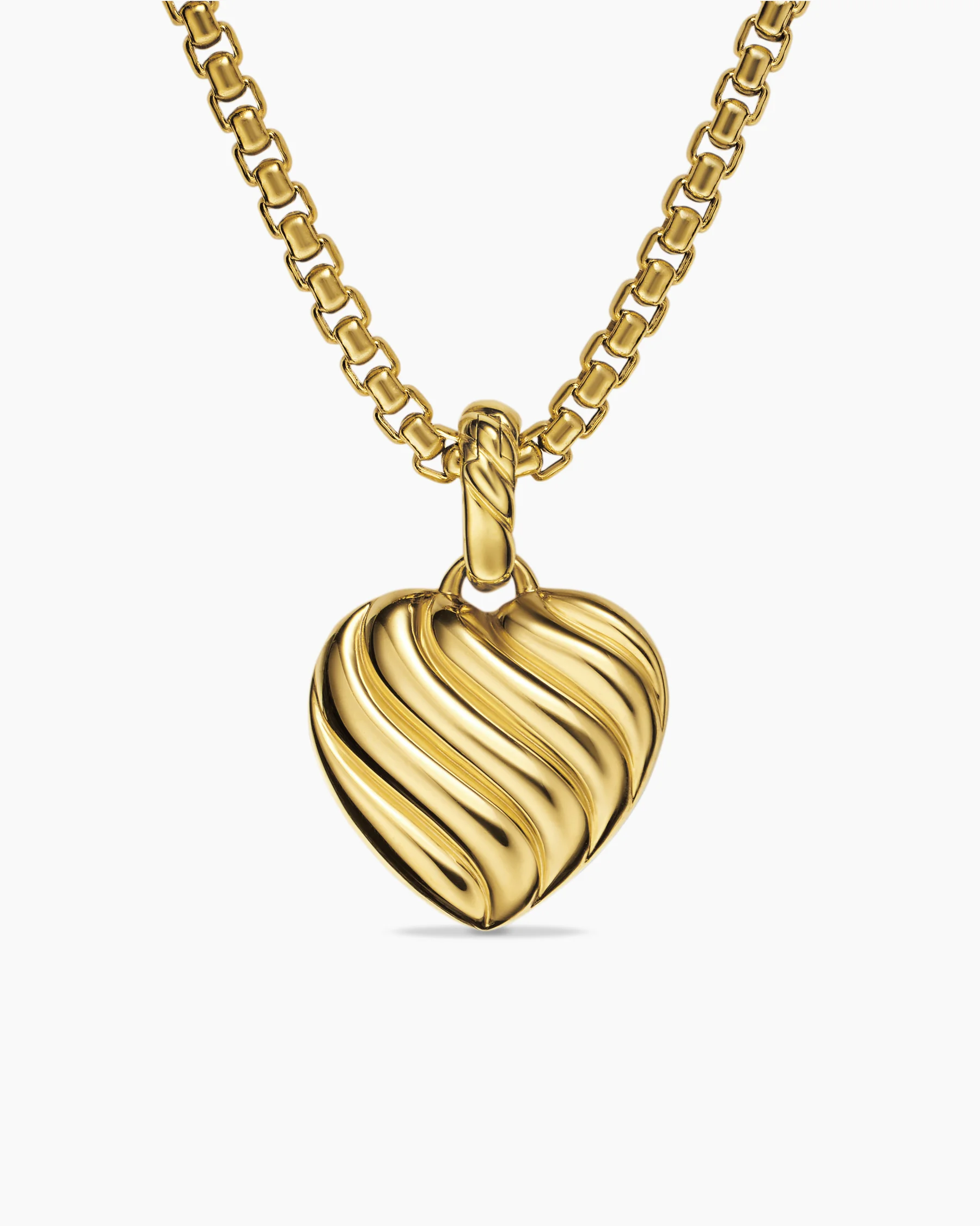 Puffy Heart Amulet in 18K Yellow Gold with Diamonds, 17mm 4 Puffy Heart Amulet in 18K Yellow Gold with Diamonds, 17mm
