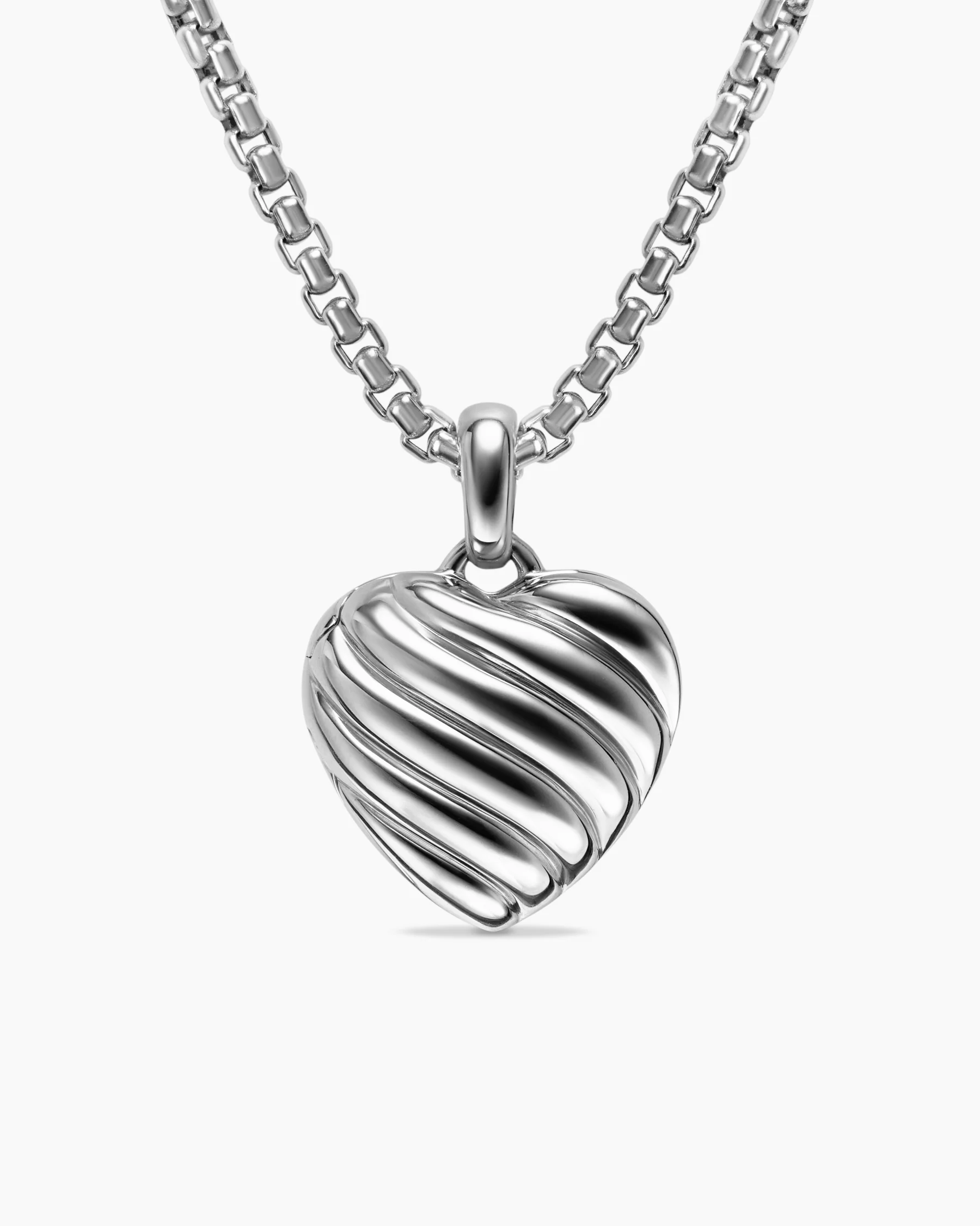 Sculpted Cable Heart Locket in 18K Yellow Gold, 23mm 78 Sculpted Cable Heart Locket in 18K Yellow Gold, 23mm