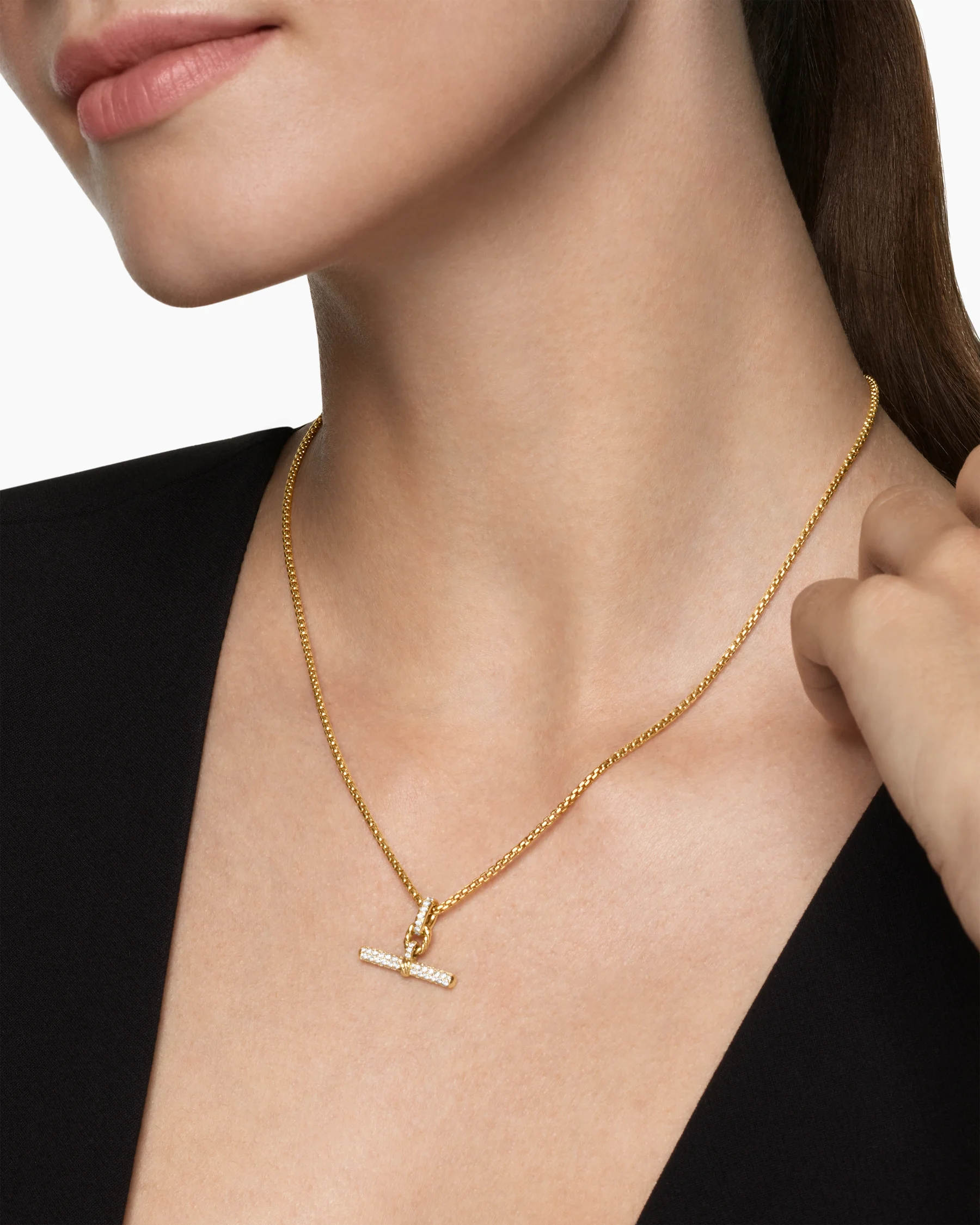 DY Madison® Toggle Pendant in Sterling Silver with Diamonds, 20.2mm 7 DY Madison® Toggle Pendant in Sterling Silver with Diamonds, 20.2mm