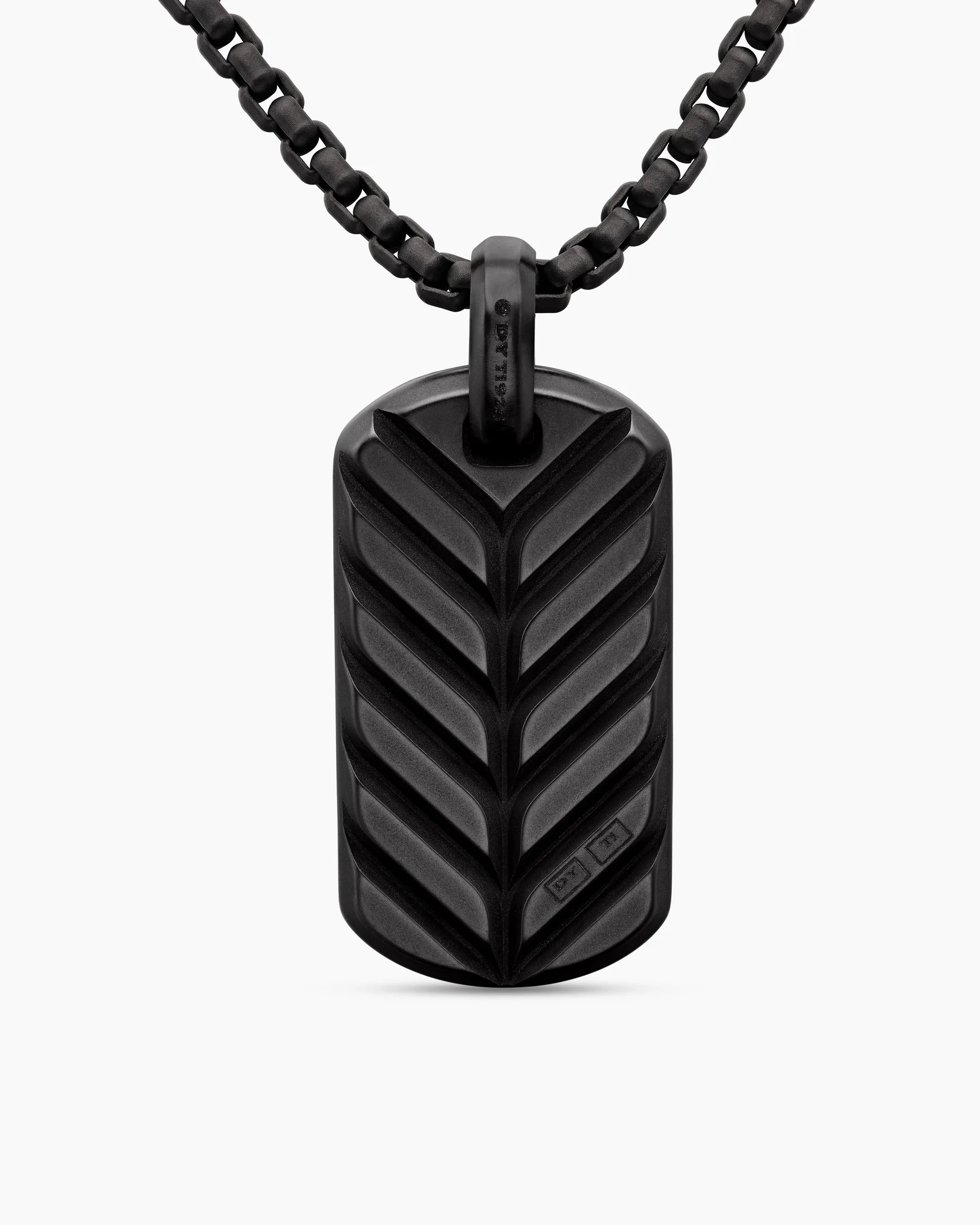 Chevron Tag in 18K Yellow Gold with Diamonds, 35mm 124 Chevron Tag in 18K Yellow Gold with Diamonds, 35mm