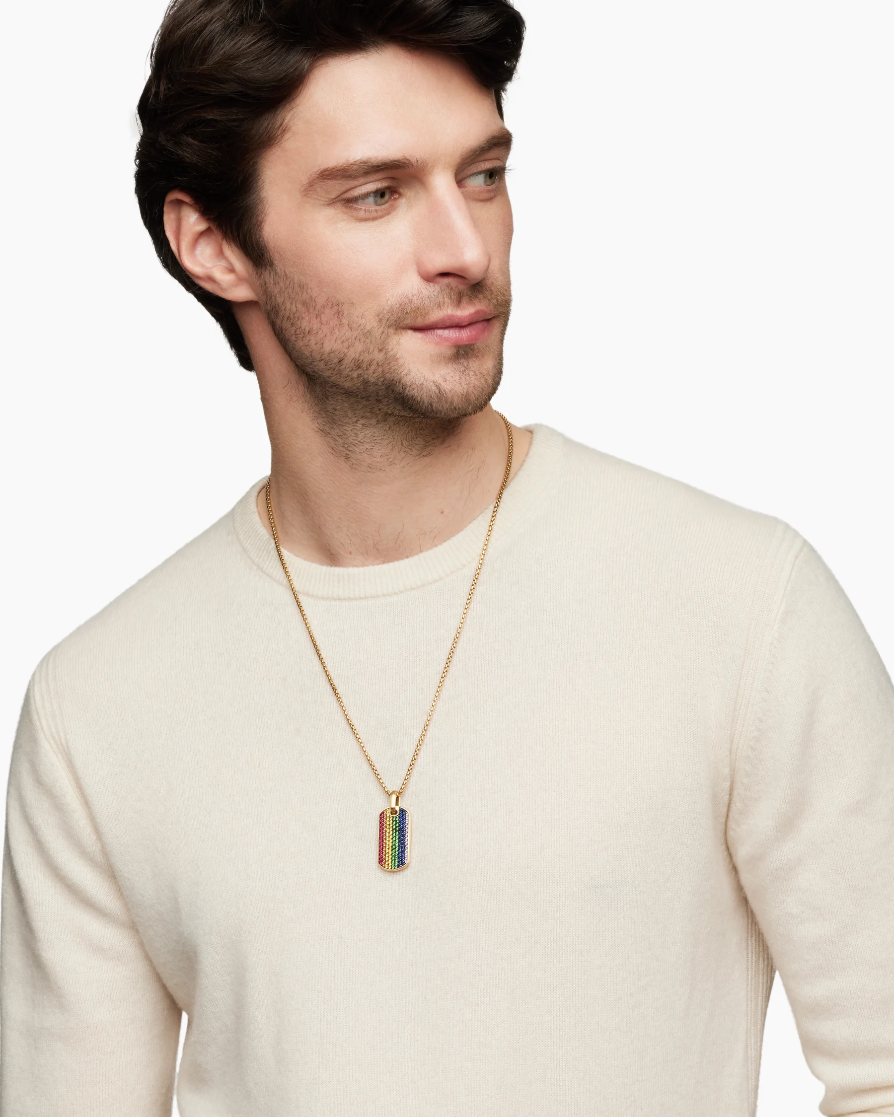 Chevron Tag in 18K Yellow Gold with Diamonds, 35mm 18 Chevron Tag in 18K Yellow Gold with Diamonds, 35mm