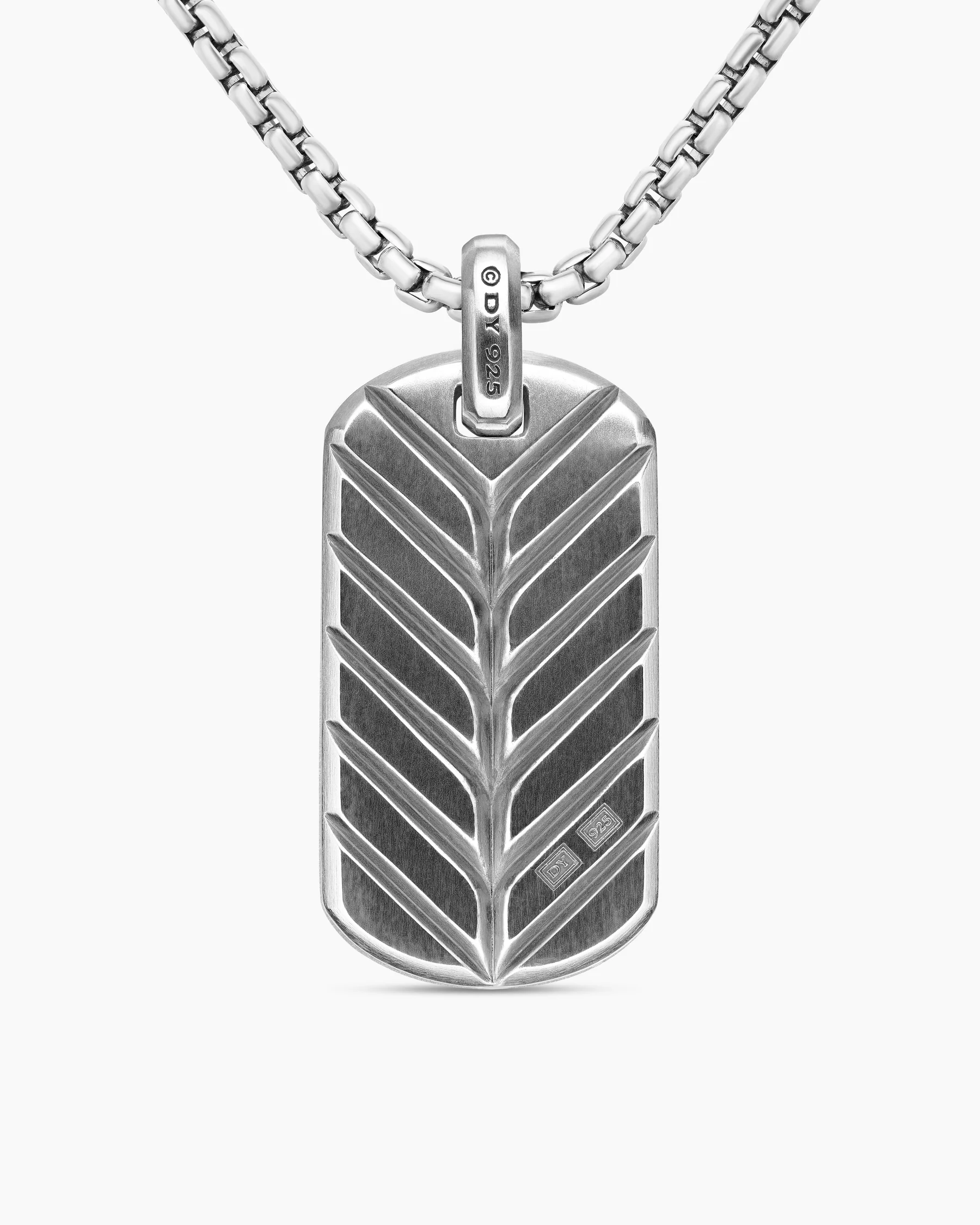 Chevron Tag in 18K Yellow Gold with Diamonds, 35mm 92 Chevron Tag in 18K Yellow Gold with Diamonds, 35mm