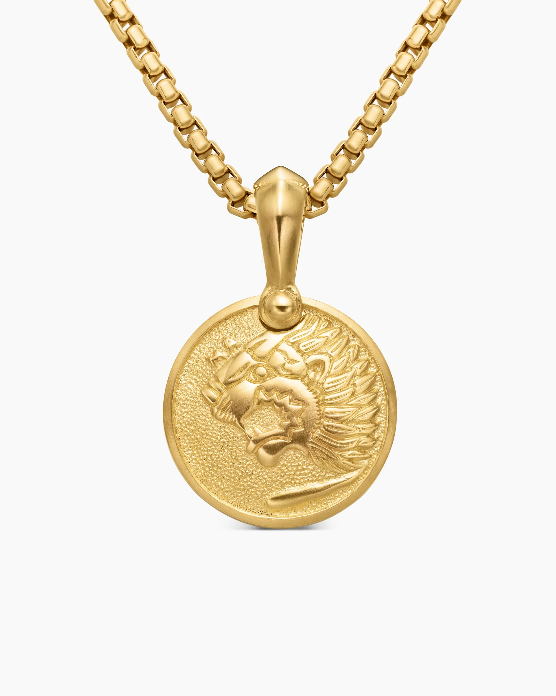 Petrvs® Lion Amulet in 18K Yellow Gold, 19.3mm 28 Petrvs® Lion Amulet in 18K Yellow Gold, 19.3mm