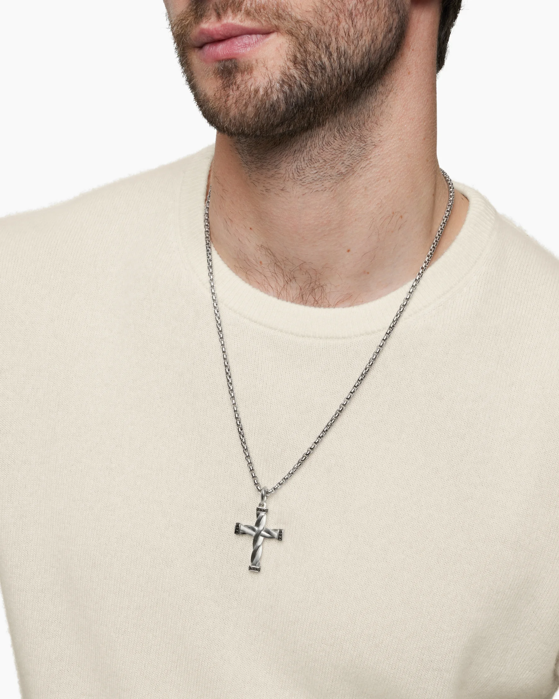 DY Helios™ Cross Pendant in 18K Yellow Gold, 36mm 19 DY Helios™ Cross Pendant in 18K Yellow Gold, 36mm