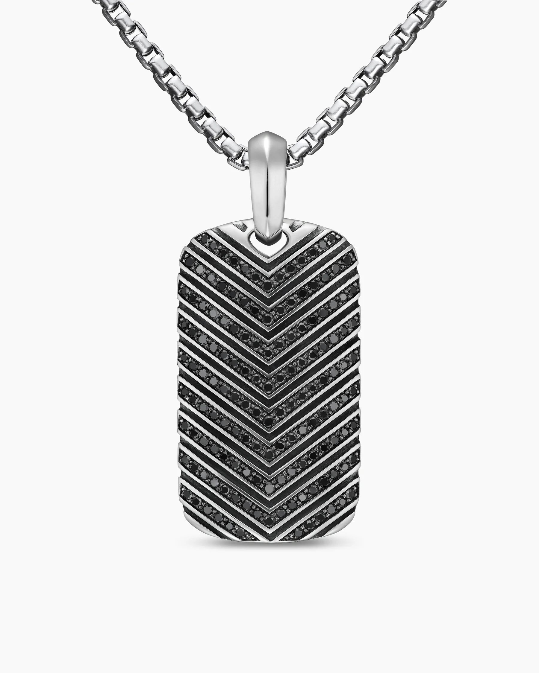 Chevron Tag in 18K Yellow Gold with Diamonds, 34mm 43 Chevron Tag in 18K Yellow Gold with Diamonds, 34mm