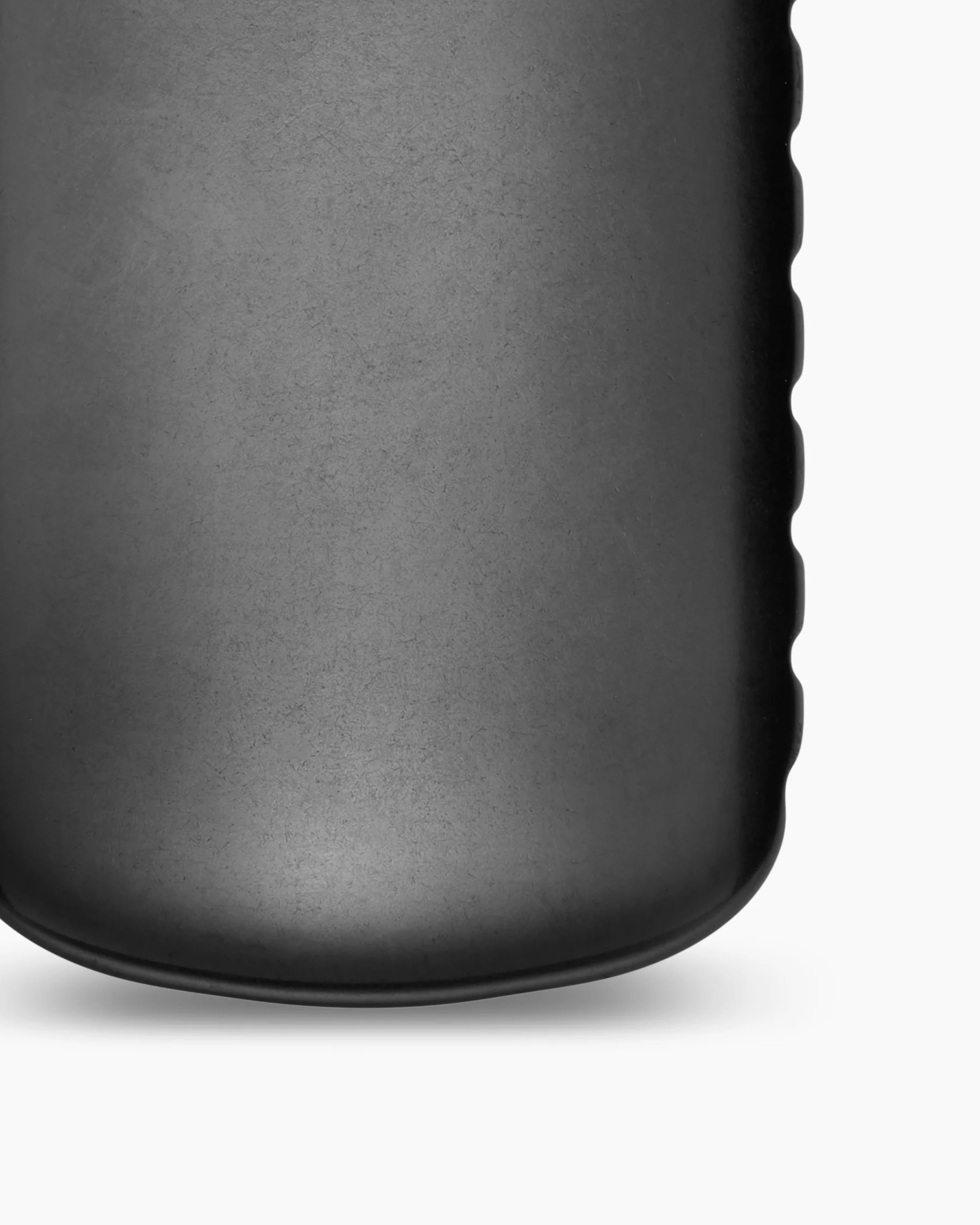 Chevron Tag in Black Titanium with Diamonds, 27mm 6 Chevron Tag in Black Titanium with Diamonds, 27mm