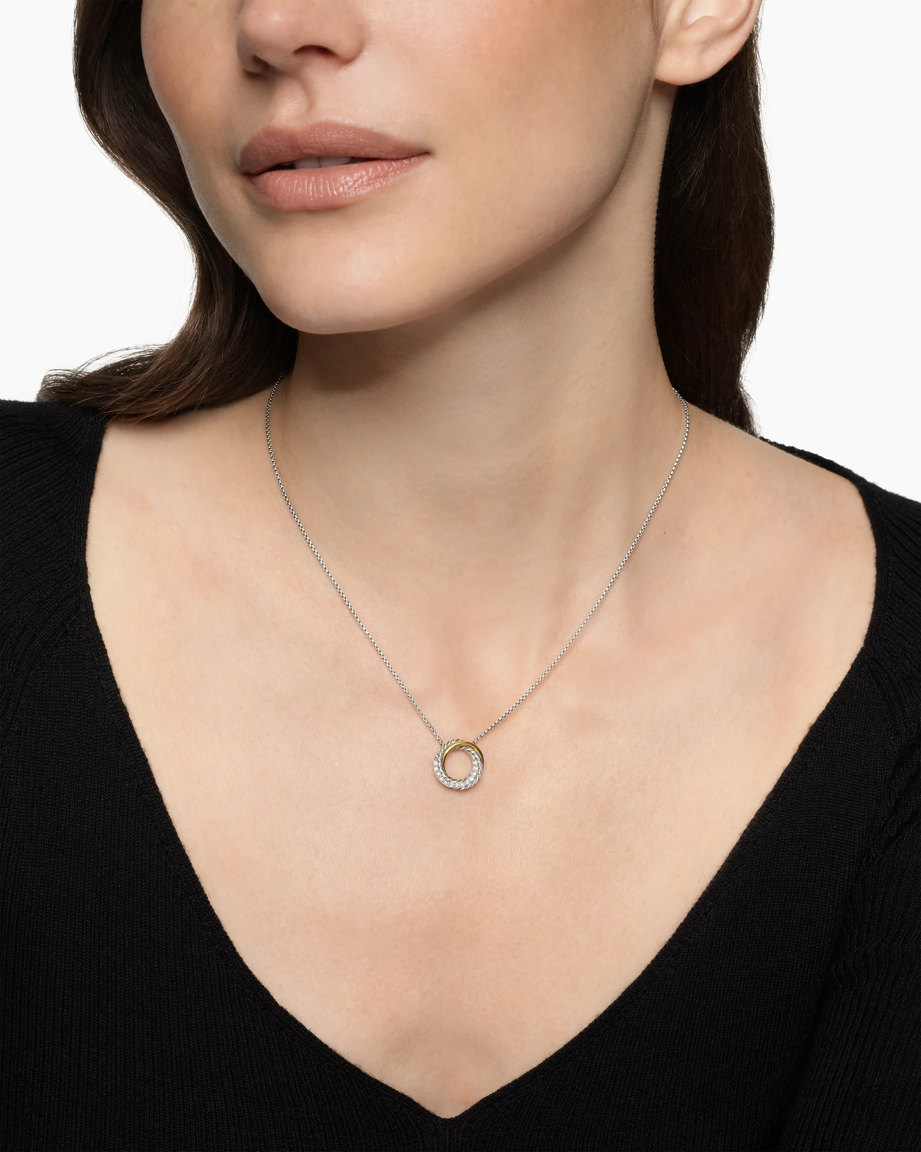 Crossover Pendant Necklace in 18K Yellow Gold with Diamonds, 14.5mm