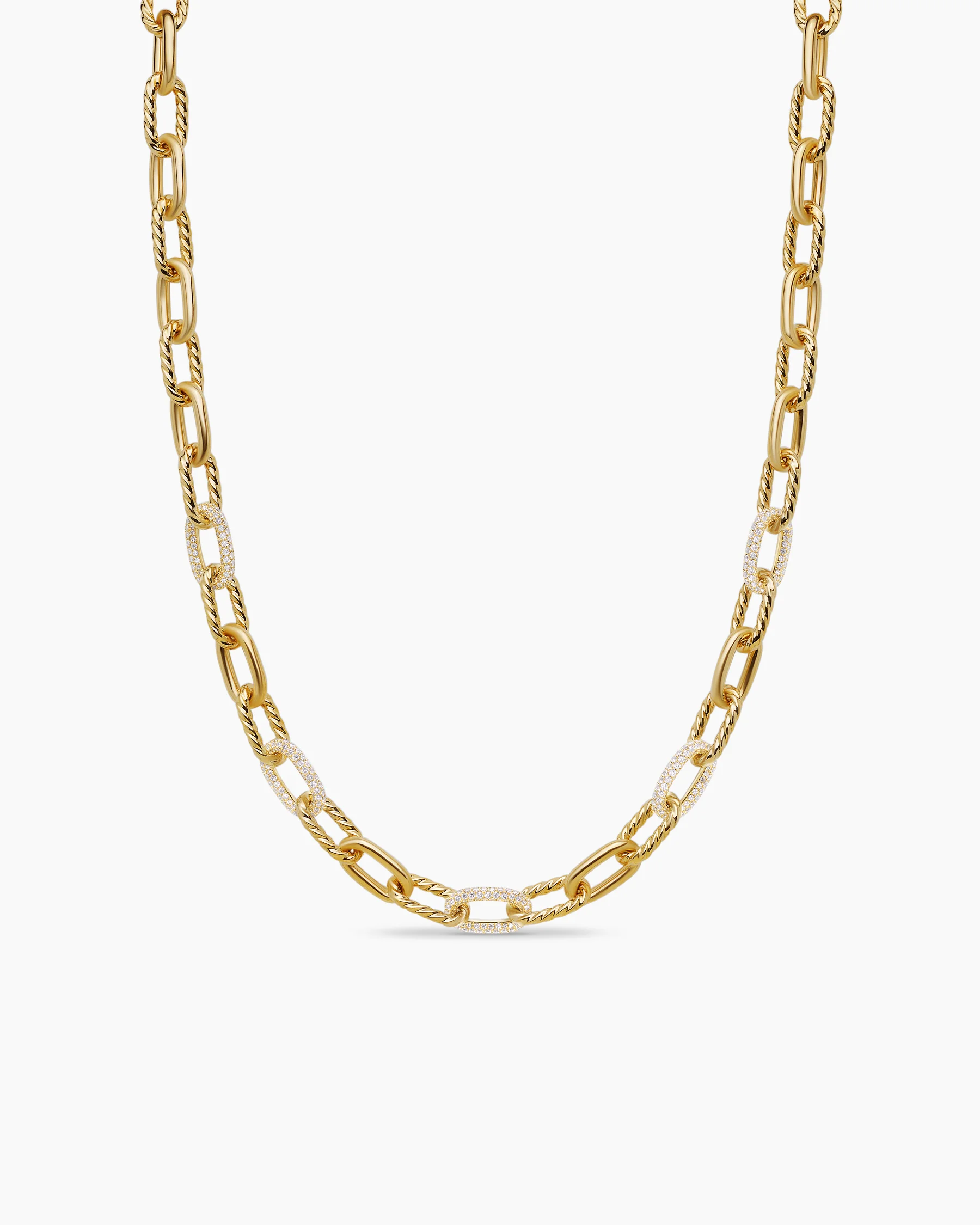 DY Madison® Chain Necklace in 18K Yellow Gold with Diamonds, 8.5mm