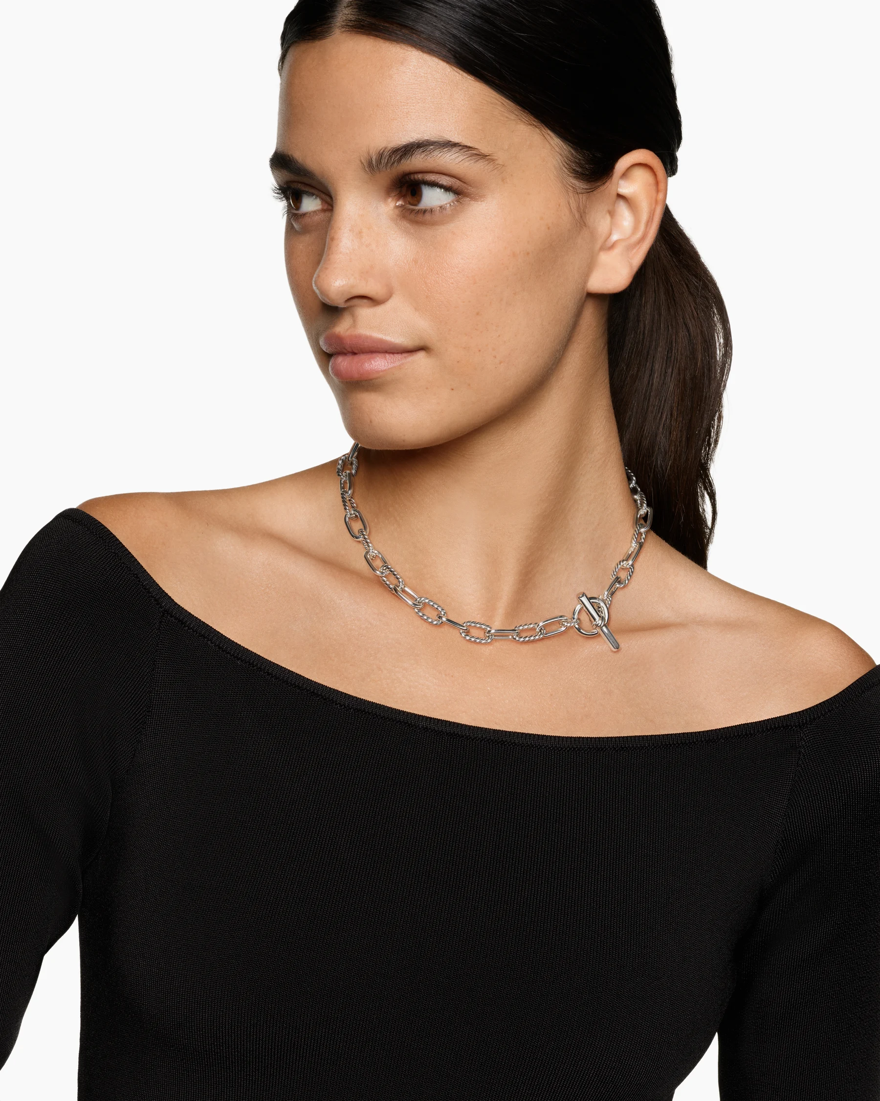 DY Madison® Toggle Chain Necklace in 18K Yellow Gold, 8.5mm 2 DY Madison® Toggle Chain Necklace in 18K Yellow Gold, 8.5mm