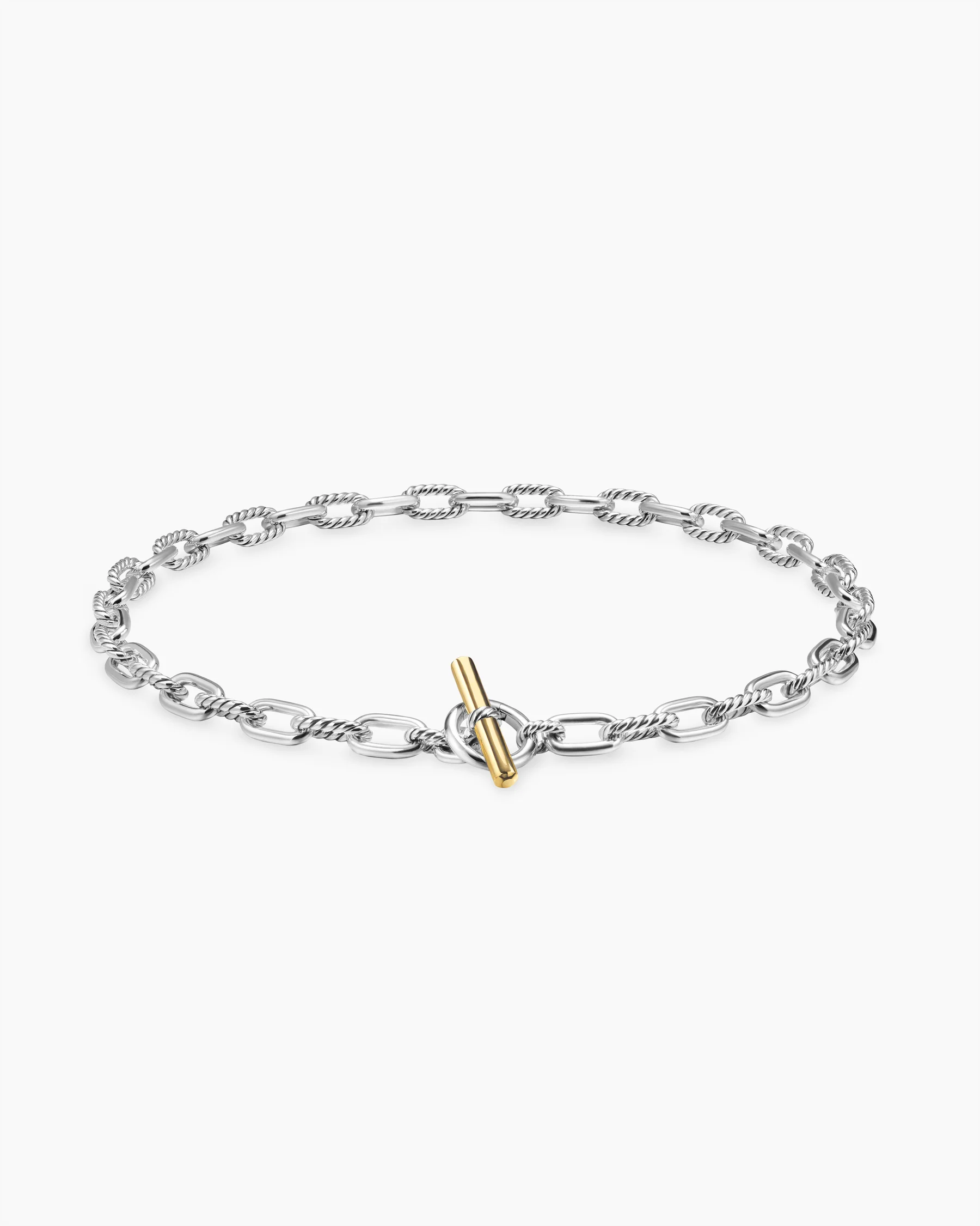 DY Madison® Toggle Chain Necklace in 18K Yellow Gold, 8.5mm 9 DY Madison® Toggle Chain Necklace in 18K Yellow Gold, 8.5mm