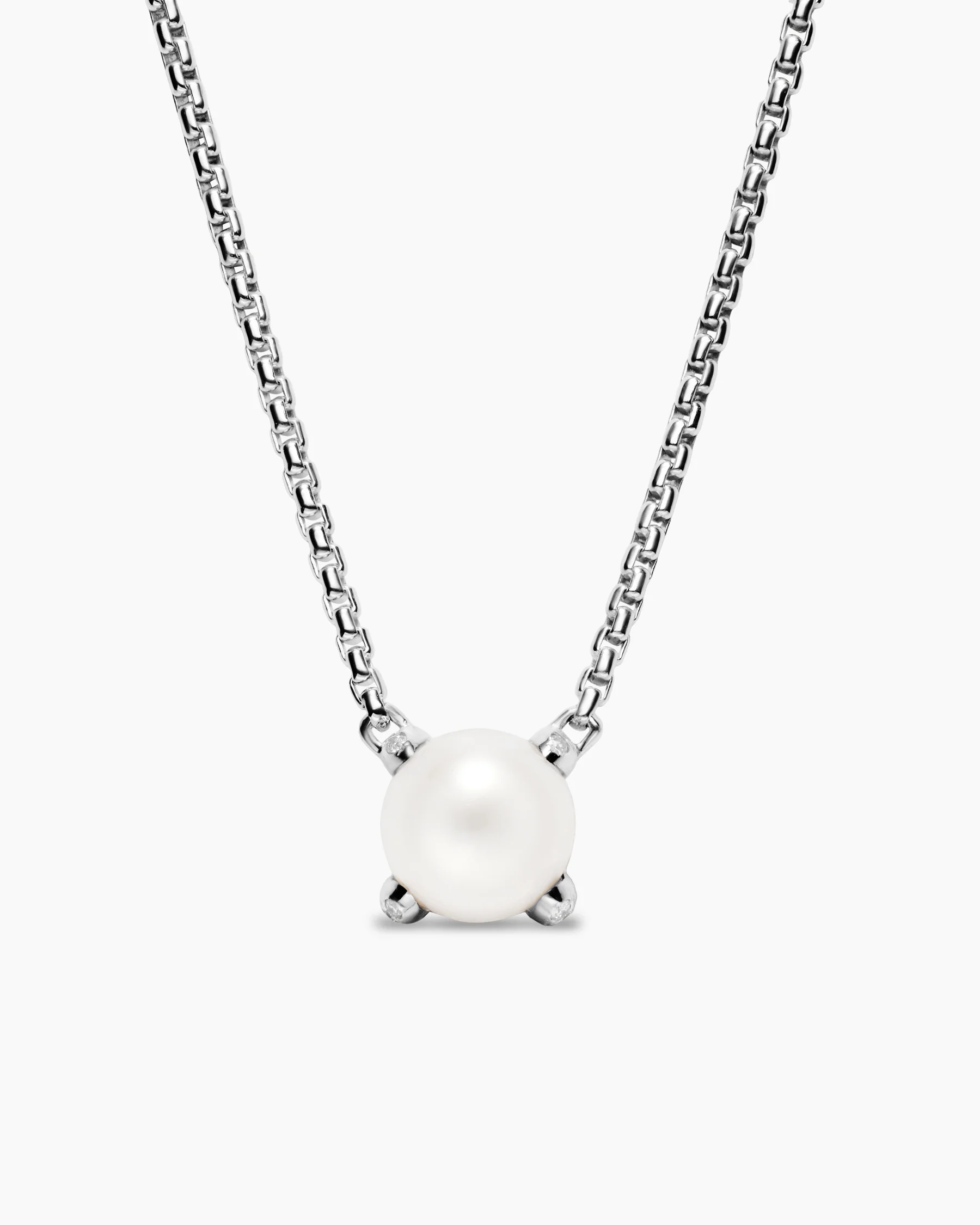 Pearl Classics Necklace in Sterling Silver with Diamonds, 6.5mm