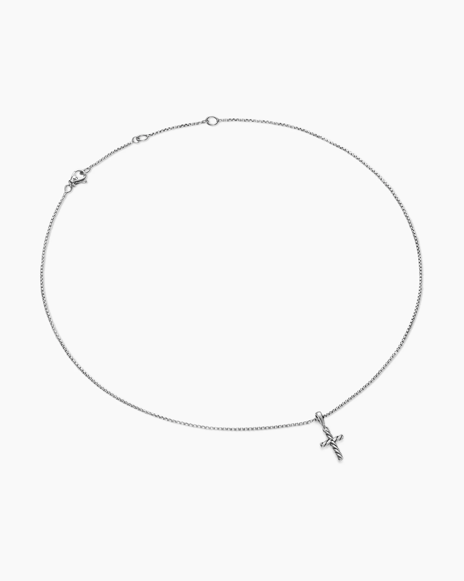 Cable Cross Pendant Necklace in 18K Yellow Gold, 17.5mm 8 Cable Cross Pendant Necklace in 18K Yellow Gold, 17.5mm