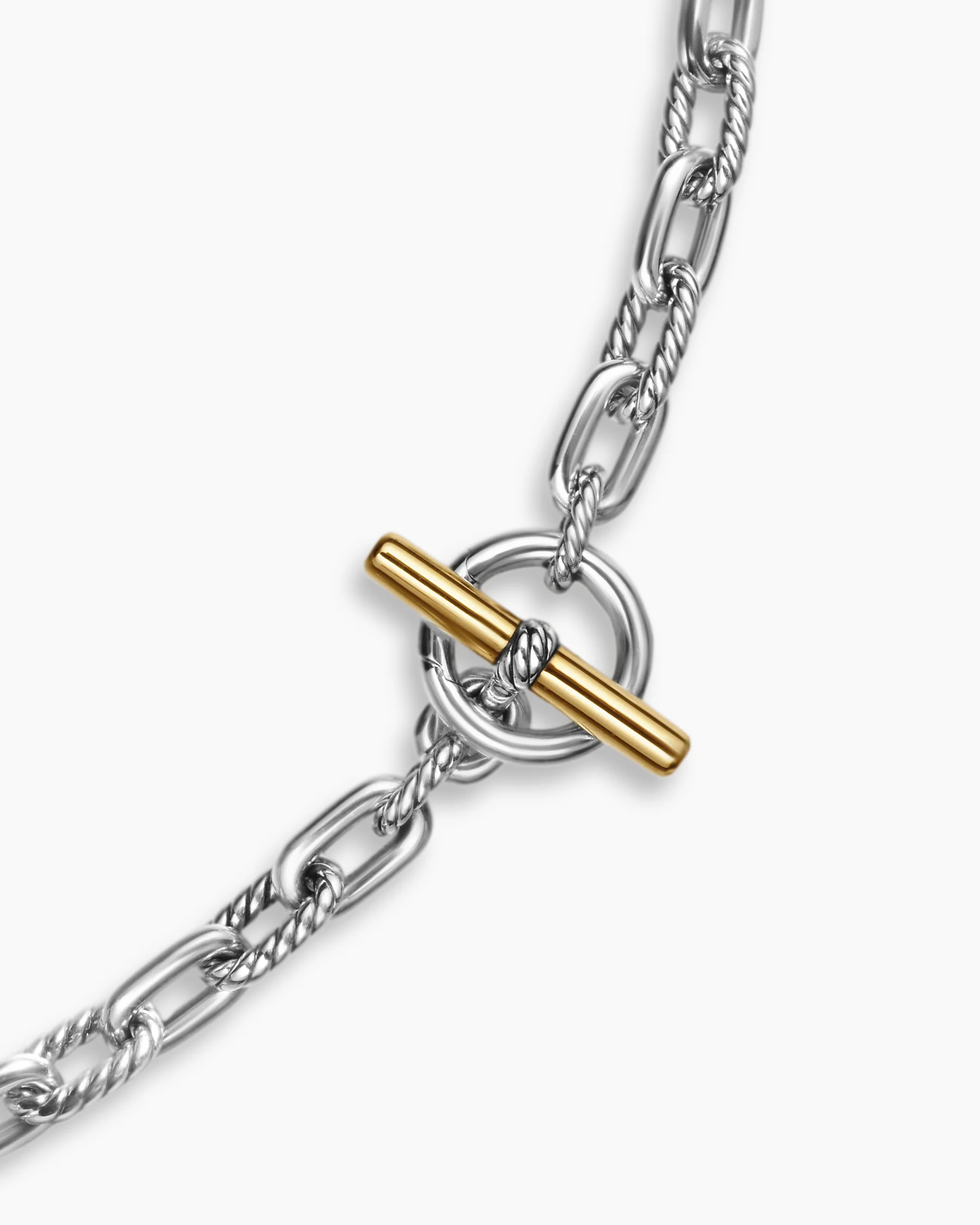 DY Madison® Toggle Chain Necklace in 18K Yellow Gold, 5.5mm 4 DY Madison® Toggle Chain Necklace in 18K Yellow Gold, 5.5mm
