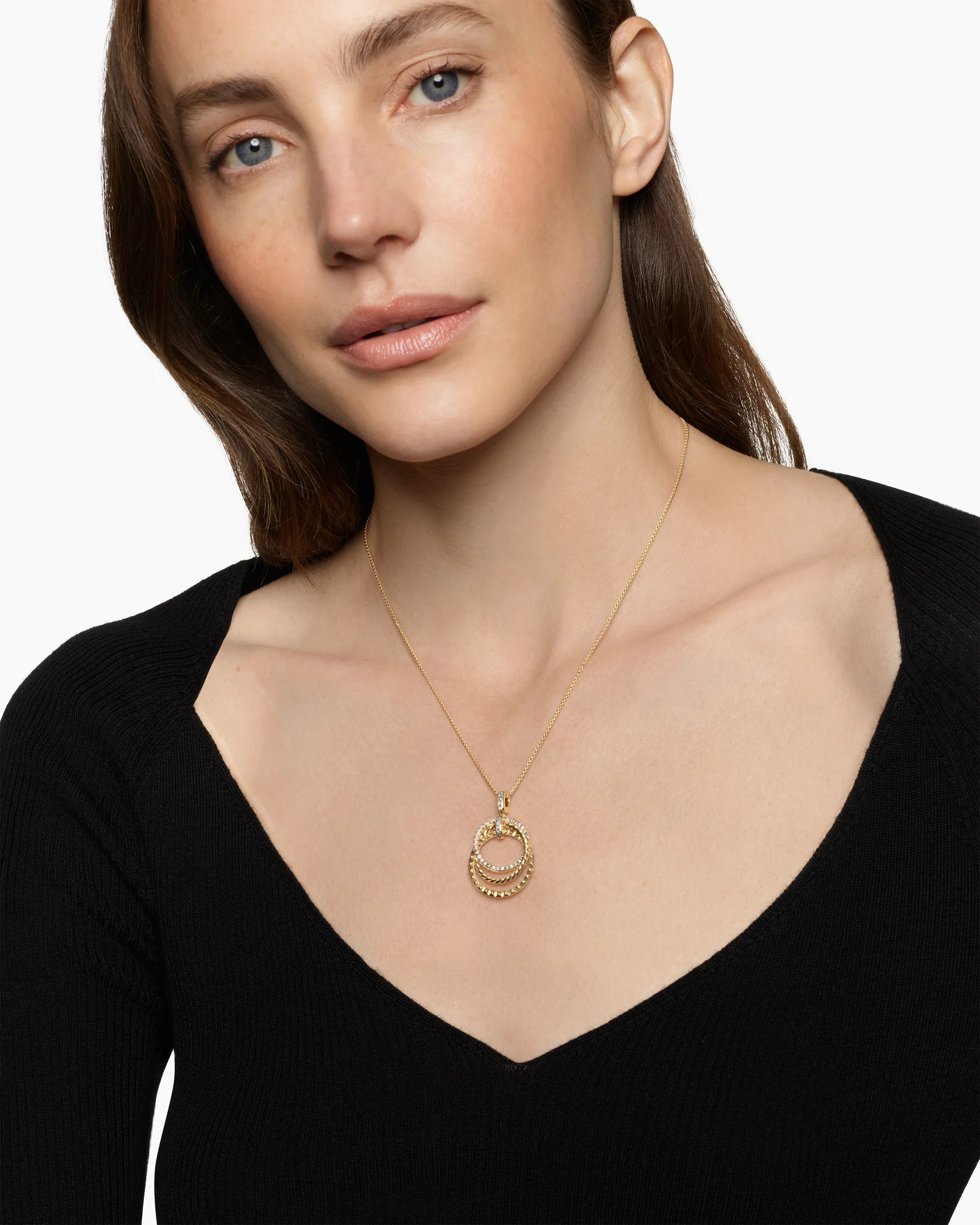 Crossover Trio Pendant Necklace in 18K Yellow Gold with Diamonds, 24mm