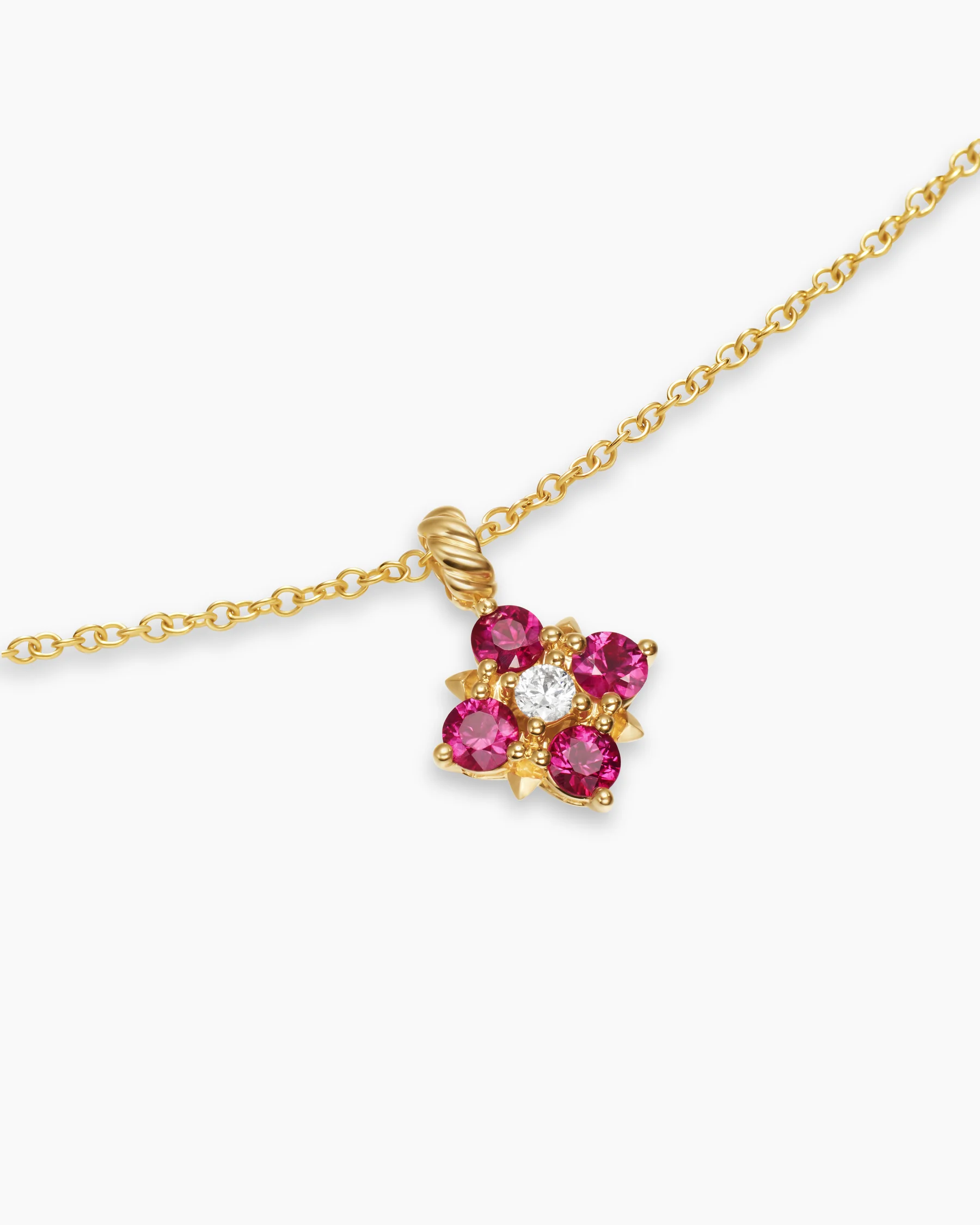 Petite Modern Renaissance® Pendant Necklace in 18K Yellow Gold with Emeralds and Diamond, 9.2mm 10 Petite Modern Renaissance® Pendant Necklace in 18K Yellow Gold with Emeralds and Diamond, 9.2mm