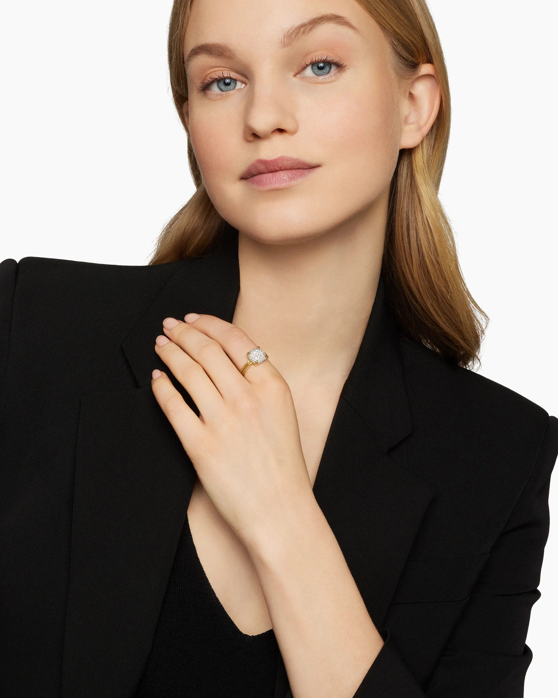 Chatelaine® Ring in 18K Yellow Gold with Pavé Diamonds, 11mm 2 Chatelaine® Ring in 18K Yellow Gold with Pavé Diamonds, 11mm
