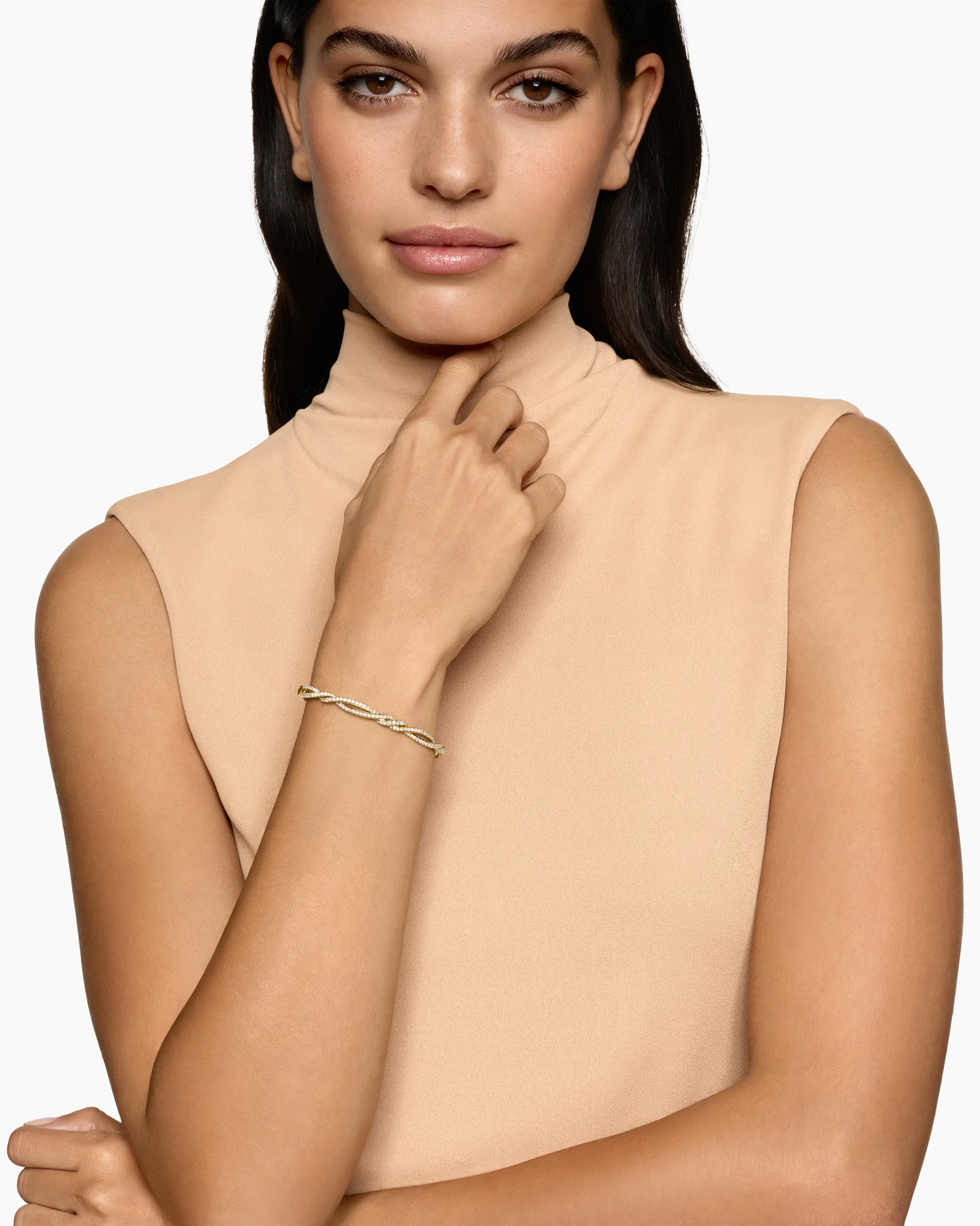 Wisteria® Bangle Bracelet in 18K Yellow Gold with Diamonds, 5.4mm